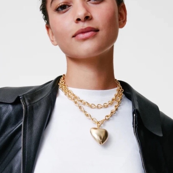 Roxanne Assoulin Gold Heart Pendant Necklace